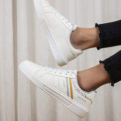 Stripes Pattern Faux Leather Skate Shoes Wear Resistance Non Slip Flat Sneakers