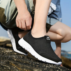 Men's Lightweight Slip-On Casual Shoes for Jogging Hiking Climbing