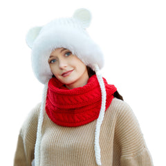 Women's Winter Set: Fleece-Lined Hat & Infinity Scarf