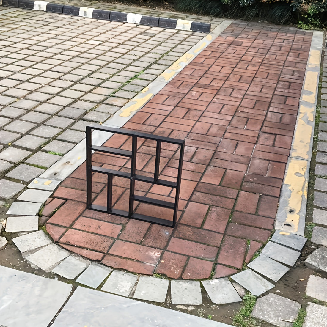 Garden Road Mold E Model for Cement Brick Stone Concrete Mold