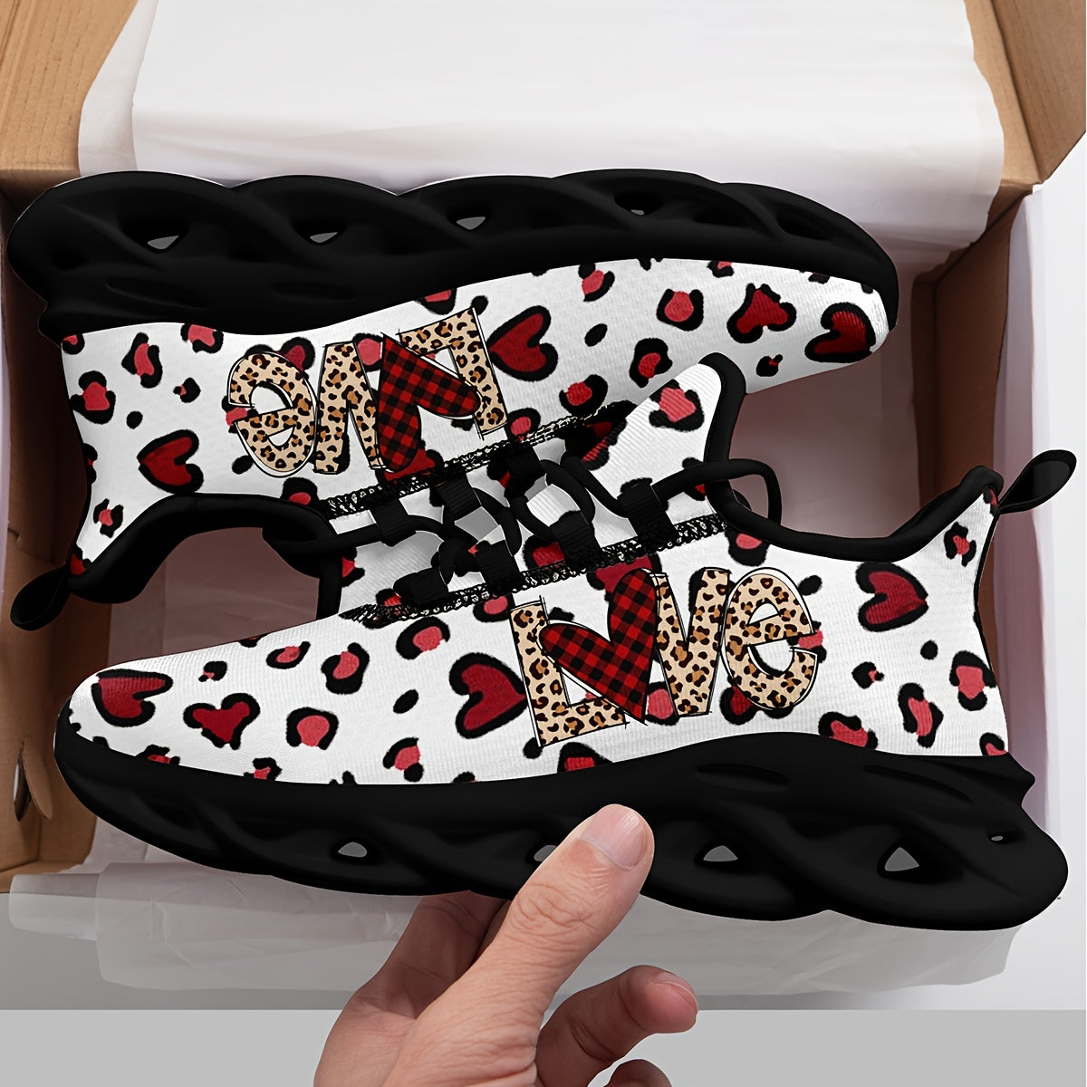 Heart Pattern Women's Running Shoes Soft Sole Athletic Sneakers