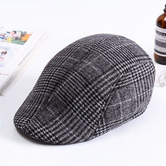 Men's Retro Cap Plaid Hat for Autumn and Winter