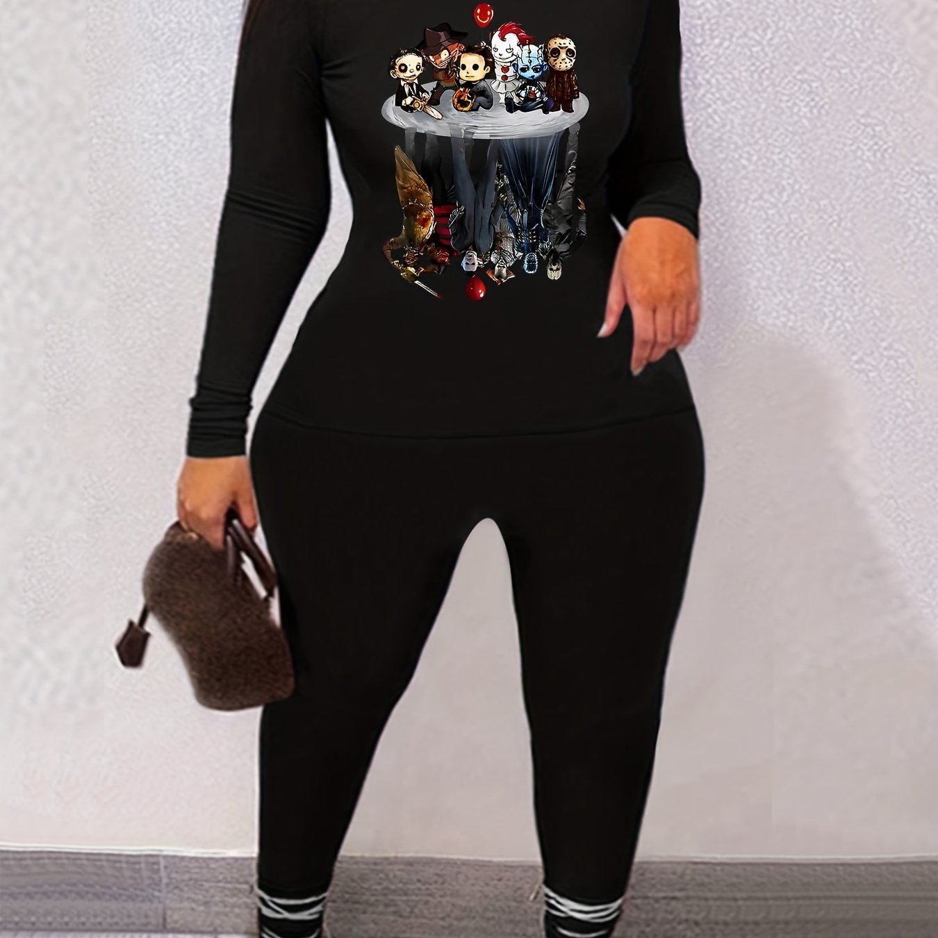 Horror Cartoon Figure Print Tee & Leggings Outfit Set