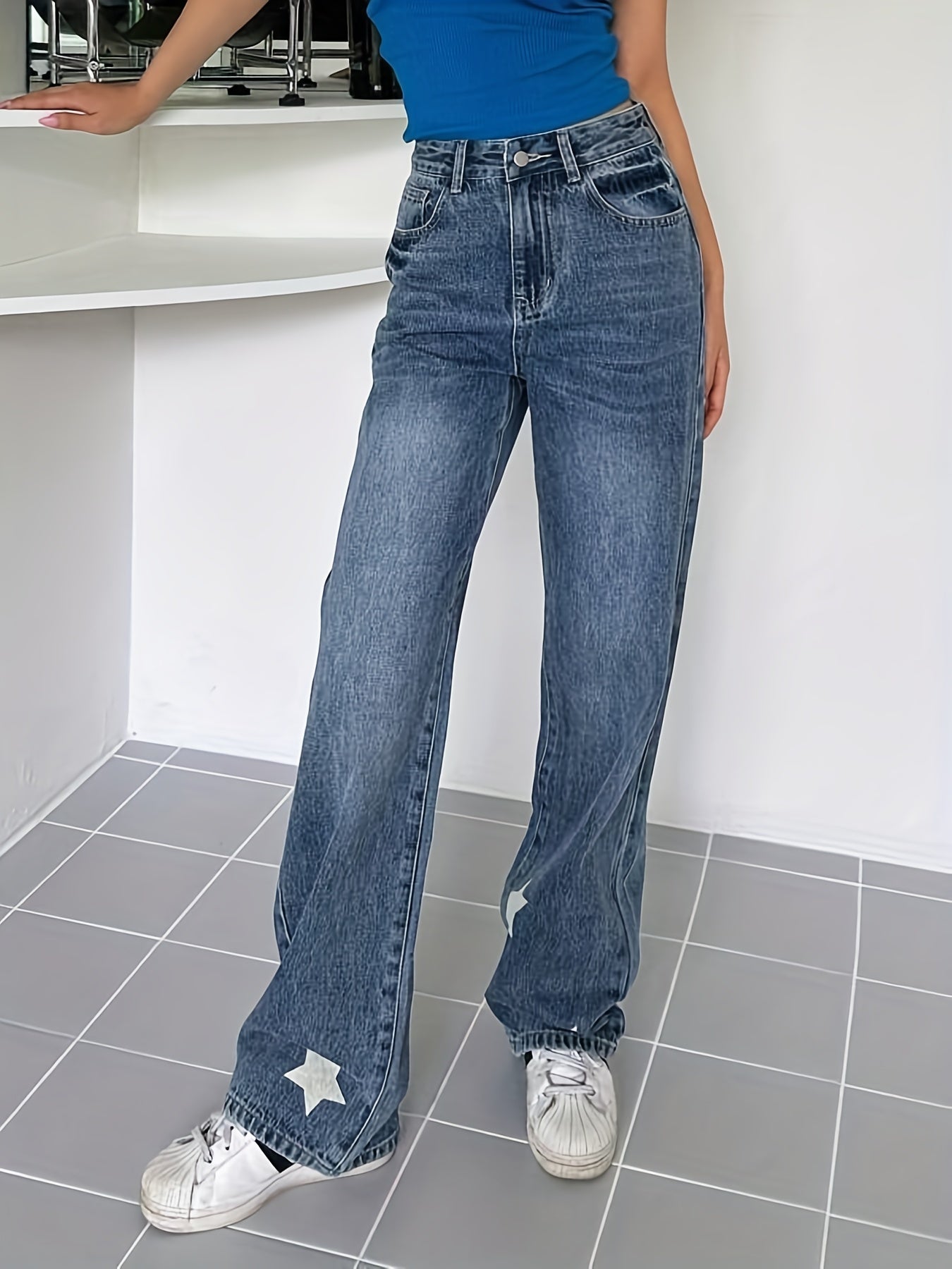 Star Print Washed Straight Leg Jeans Zipper Button Closure
