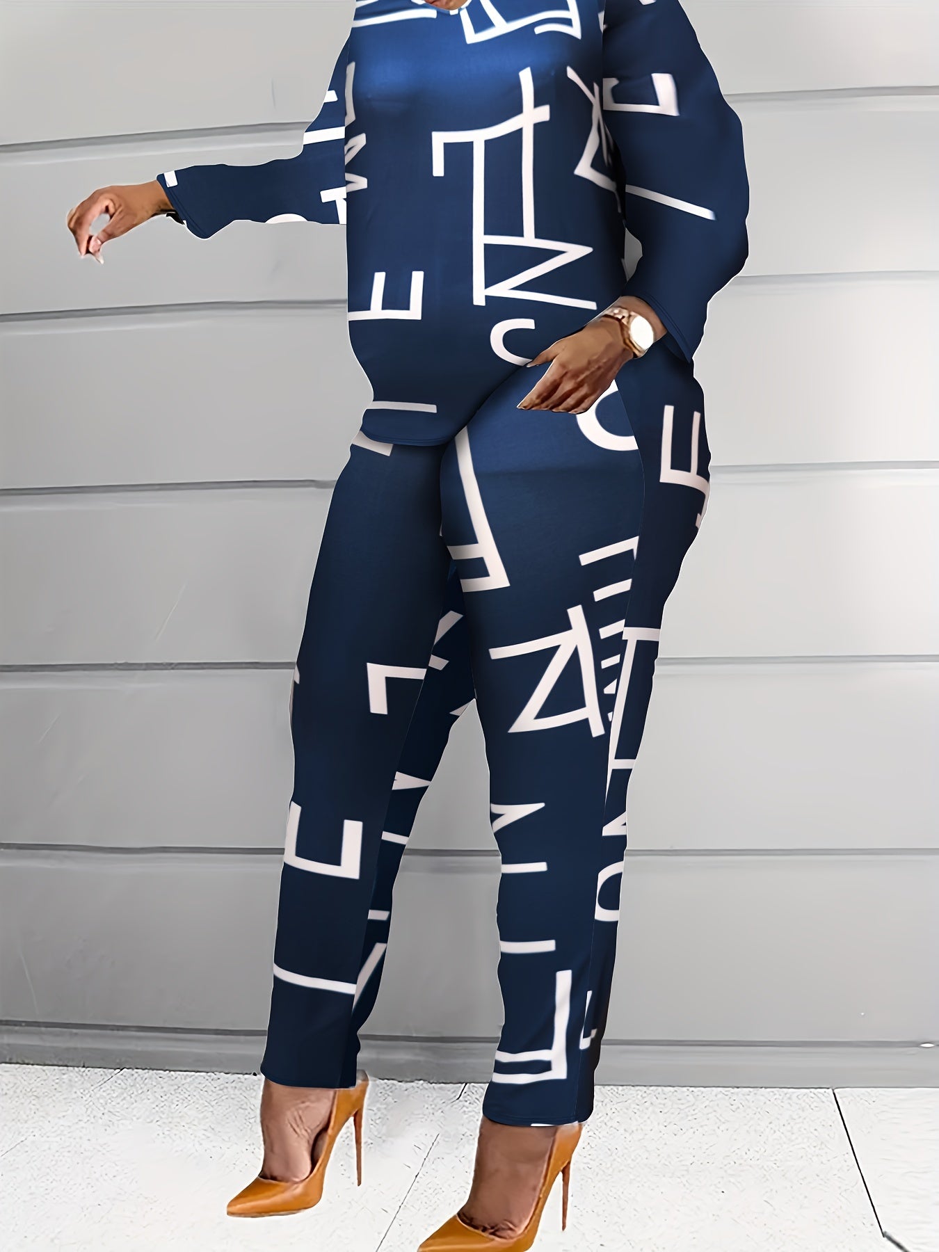 Women's Plus Denim Print Distressed Top & Pants Set
