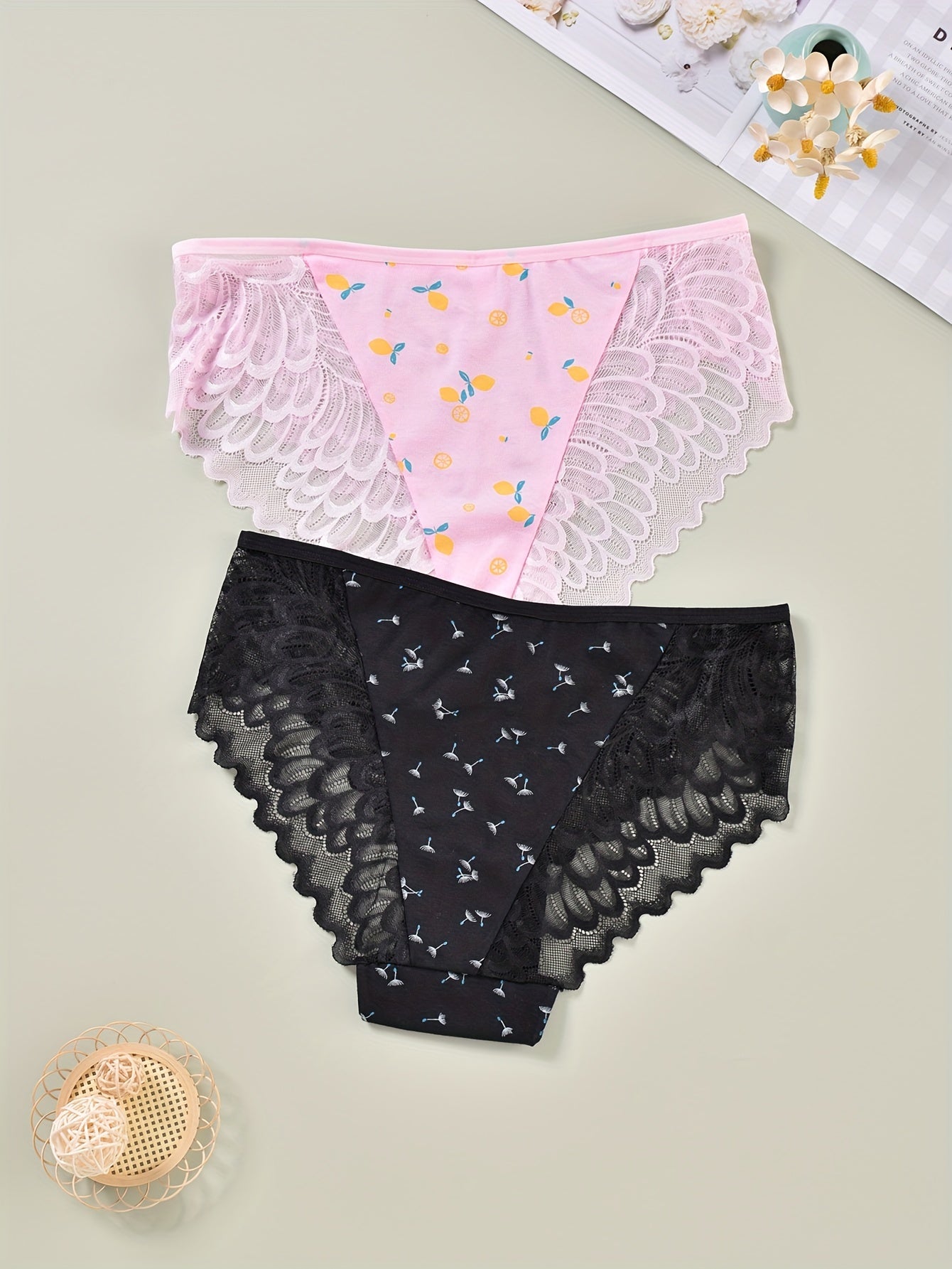 2 Pack Plus Size Panties Set Women's Plus Feather Lace Lemon Print