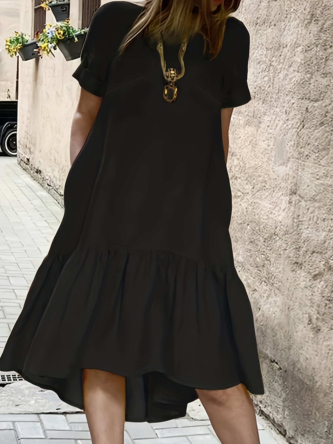 Solid Round Neck Smock Dress With Pockets