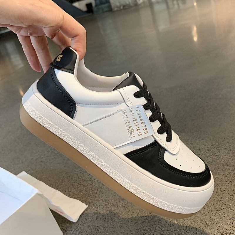 Women's Thick Sole Lace-up Casual Sneakers