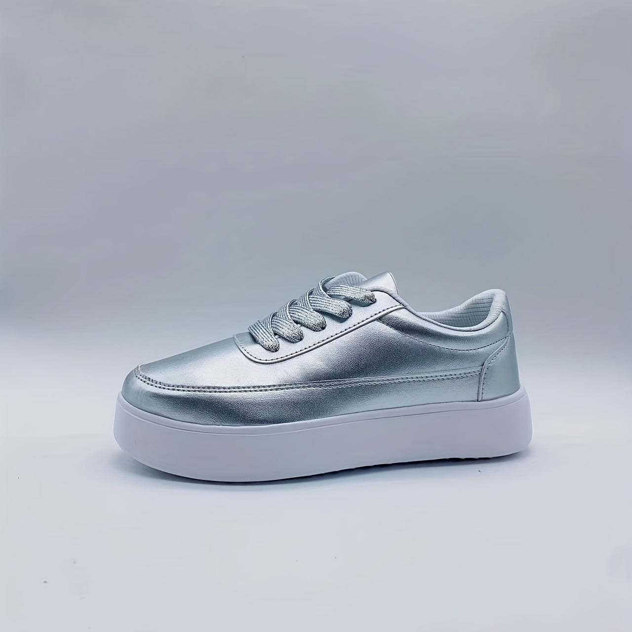 Women's Low Top Platform Sneakers Lace Up Non Slip Shoes