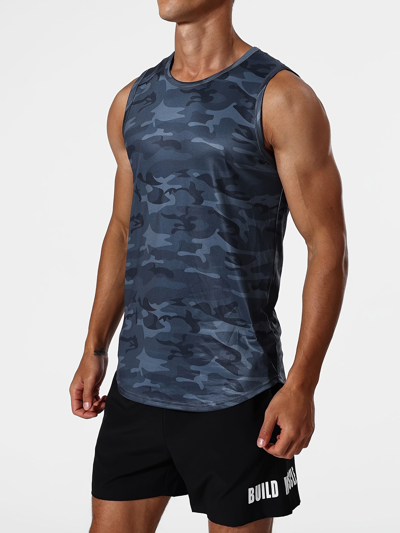 Men's Camo Tank Top for Summer Fitness & Workouts