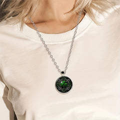 Celtic Lucky Clover Pendant Necklace Tibetan Silver Chain Gift