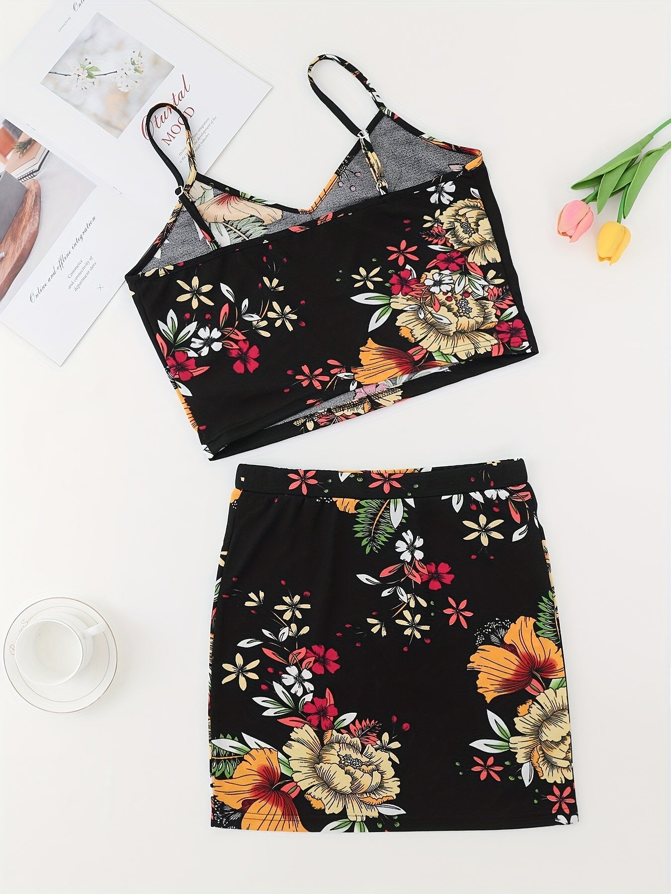Floral Print Two Piece Set Cami Top & Hip Skirt Outfit