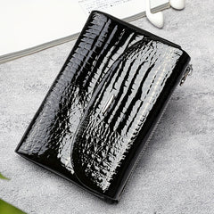 Vintage Leather Bi-fold Wallet with Zipper Closure & Flap Pocket