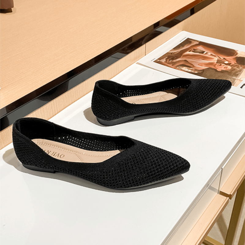 Women's Pointed Toe Flat Shoes Slip on Breathable Solid Anti Slip Casual Shoes