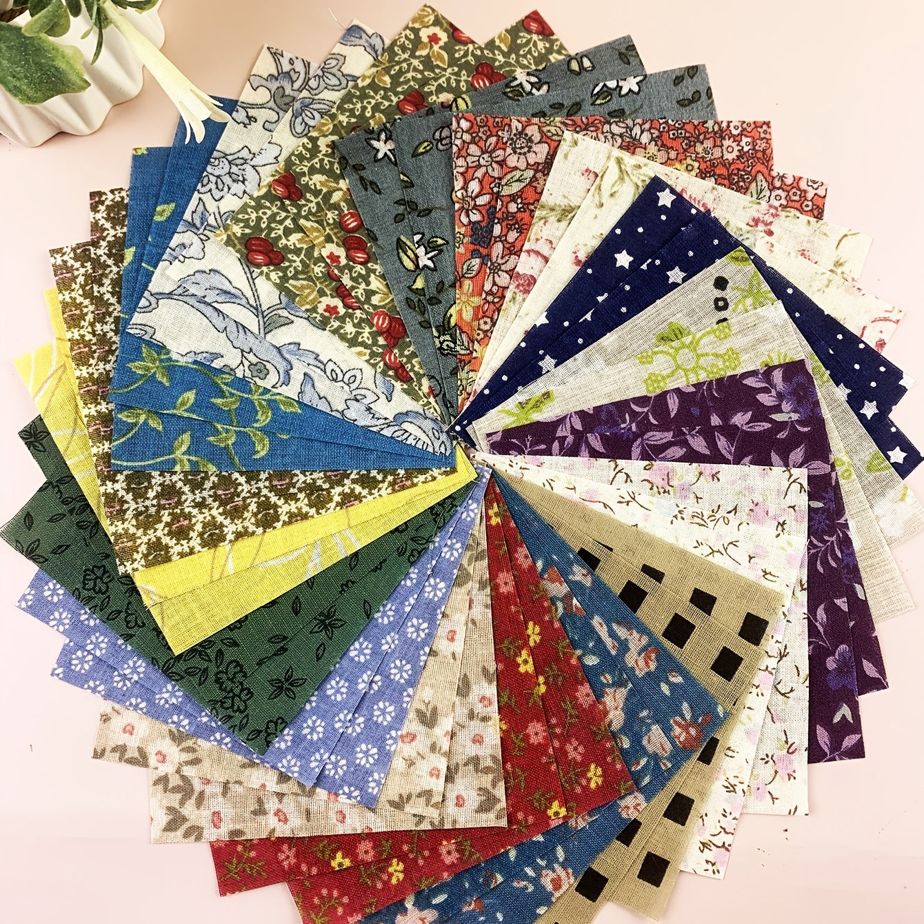 100pcs Dark Fabric Random 50 Colors DIY Printed Cotton Fabric