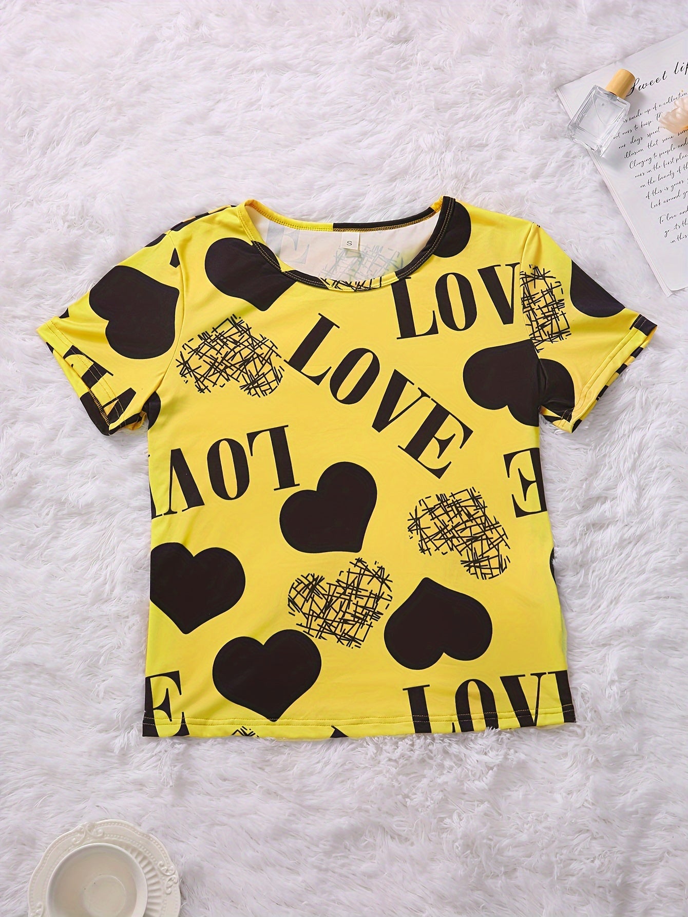 Heart Print Pajamas Set Short Sleeve Crew Neck Top & Long Sleeve Top & Pants