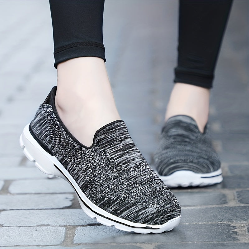 Women's Slip on Walking Shoes Anti slip Sporty Casual Sneakers