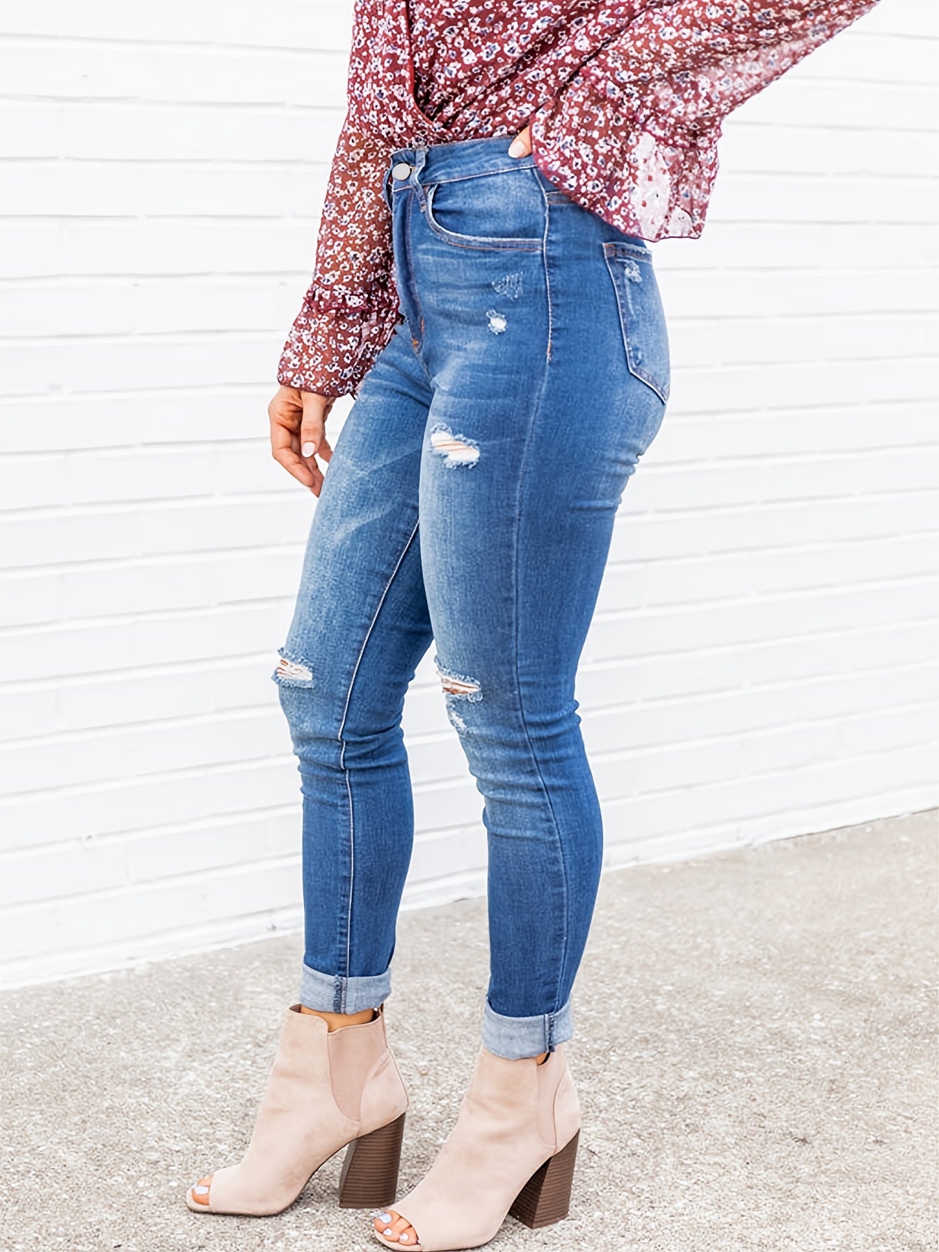 High Rise Skinny Jeans with Ripped Detail