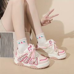 Women's Letter Patched Low Skate Shoes Platform Casual Sneakers