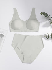 Women's Sports Bra & Panty Set Lightweight Breathable Basic Brassie