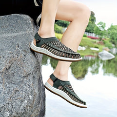 Men's Mesh Knitted Closed Toe Sandals Durable Non Slip Outdoor Sandals