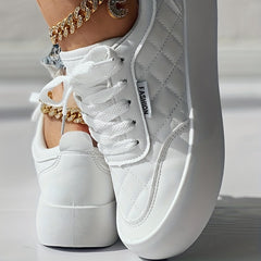 Women's Plaid Sneakers Casual Lace Up Quilted Shoes Women's Outdoor Shoes