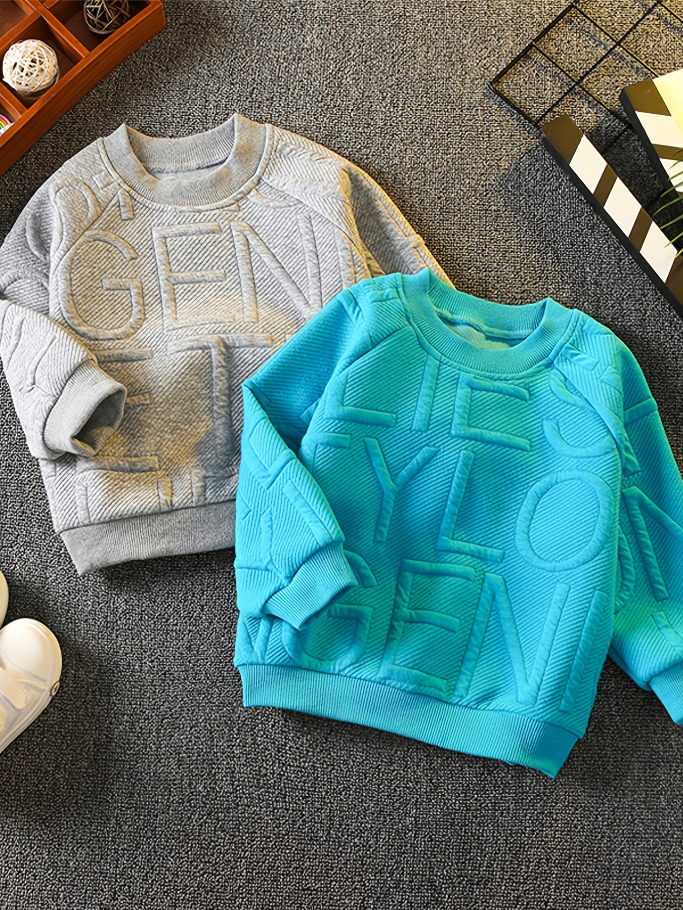 Boys Textured Pullover Crew Neck Sweatshirt
