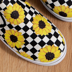 Sunflower & Plaid Pattern Walking Shoes Low Top Travel Sport Flat Shoes Women's