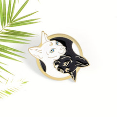 Stylish Zinc Alloy Cat Badge for Kids