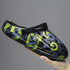 Men's Graphic Print Platform Clogs Hollow Out Garden Shoes