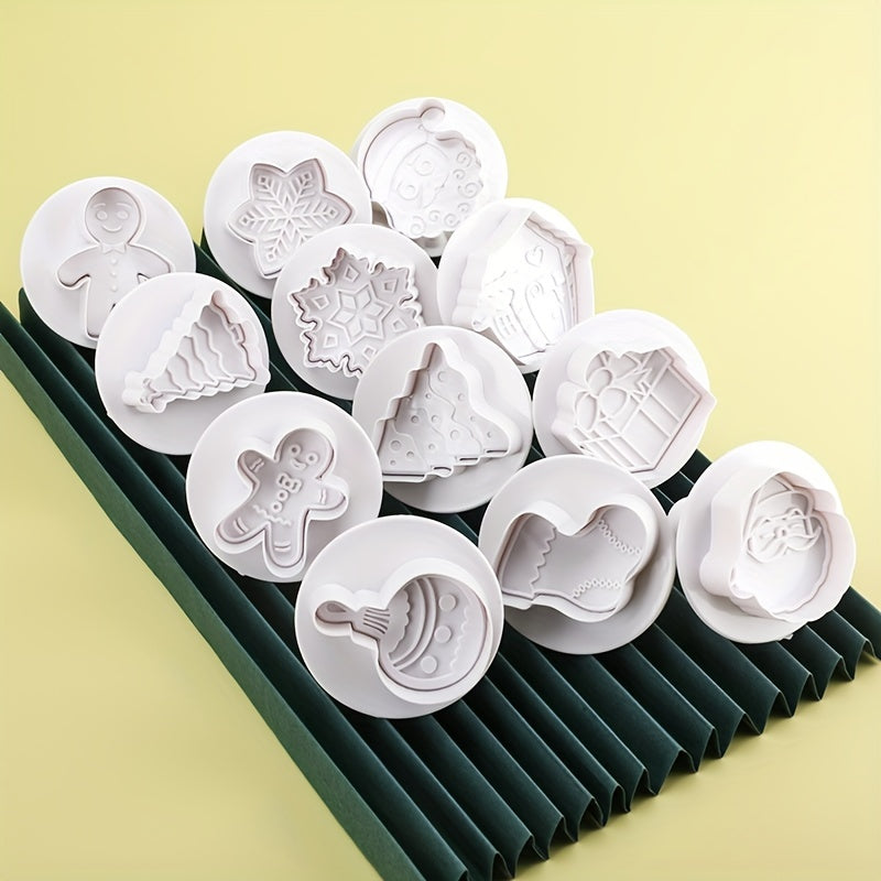 12pcs Christmas Biscuit Mold Set Plastic Mold for Delicious Holiday Treats
