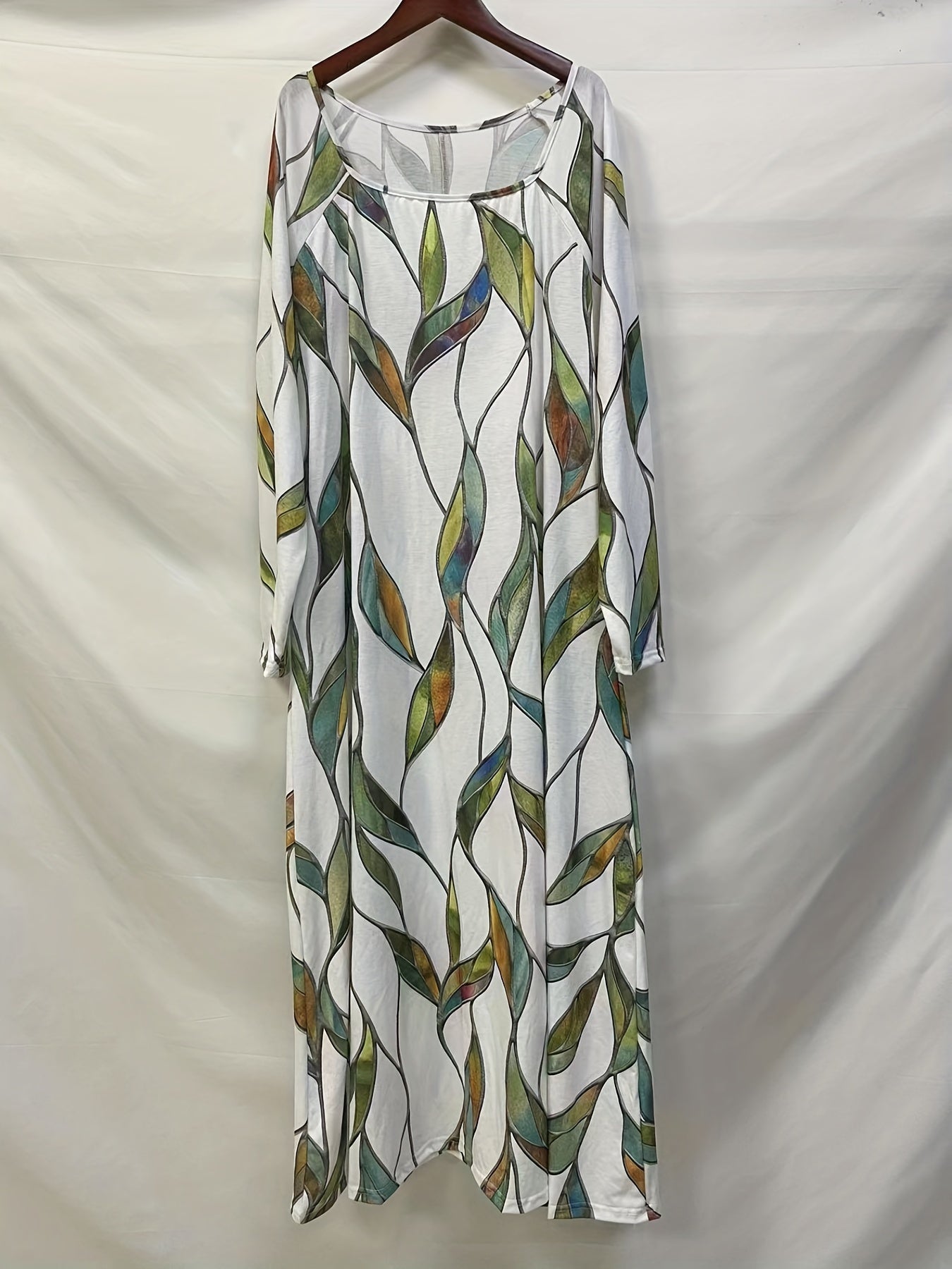 Leaf Print Long Sleeve Pleated Maxi Dress