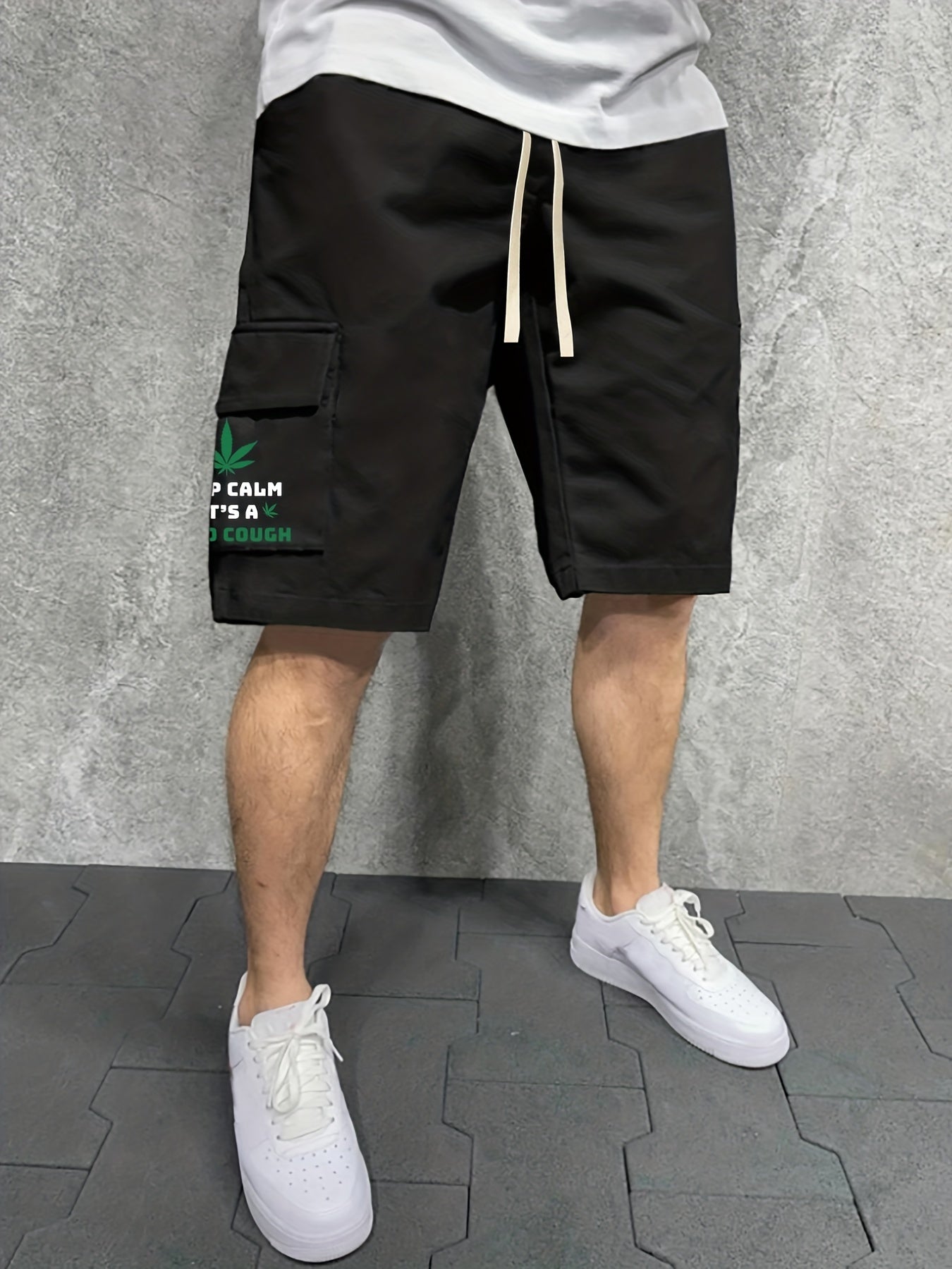 Men's Letter And Leaves Graphic Casual Sports Cargo Shorts