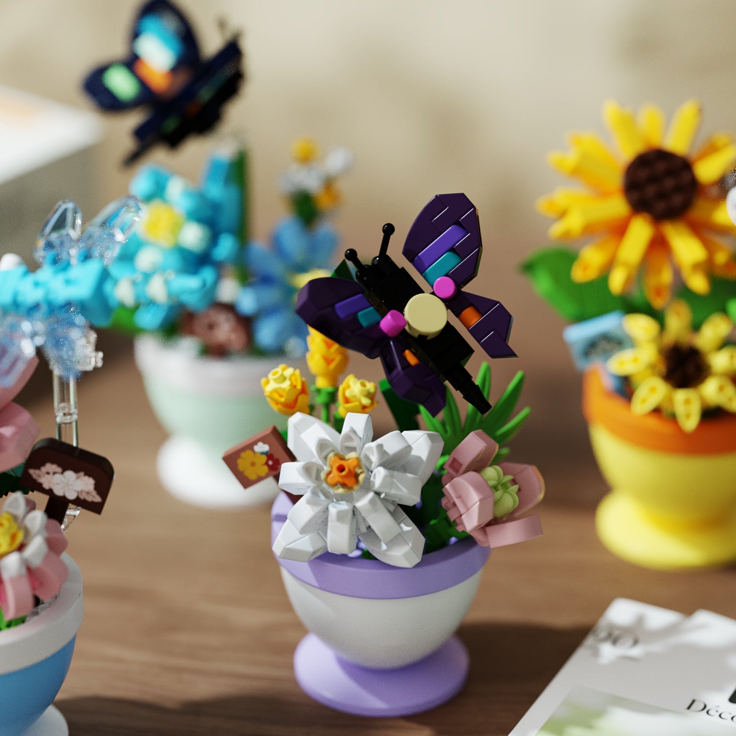 Colorful Mini Building Block Flower & Insect Figurines Desk Decor