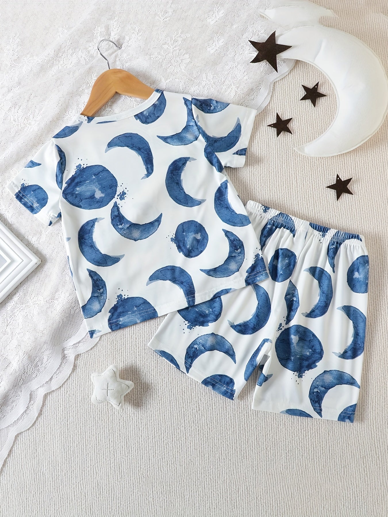 Boys Moon Print T-shirt & Shorts 2pcs Loungewear Pajamas