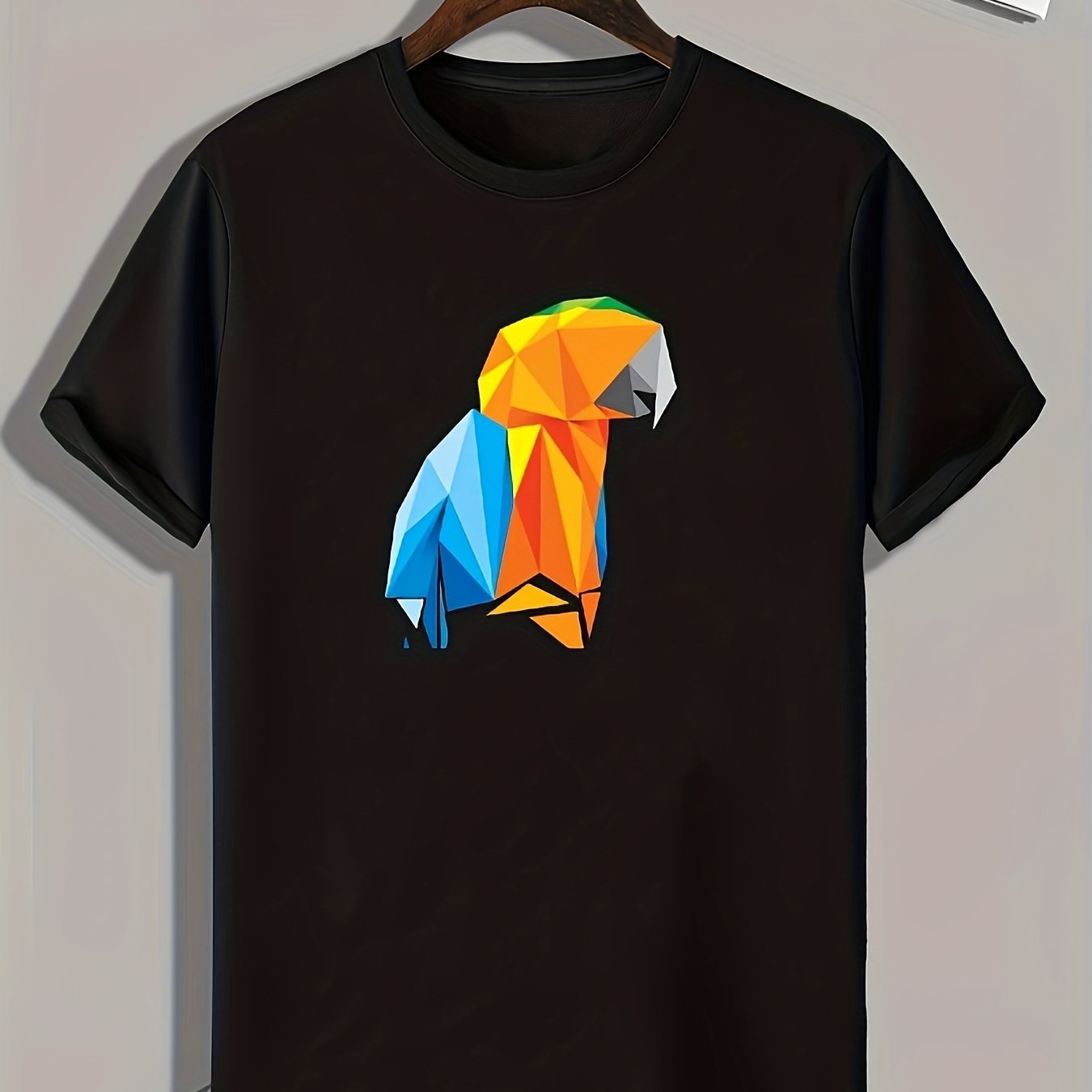 Parrot Pattern Print Men's Sports T-shirt - Fitness Clothing