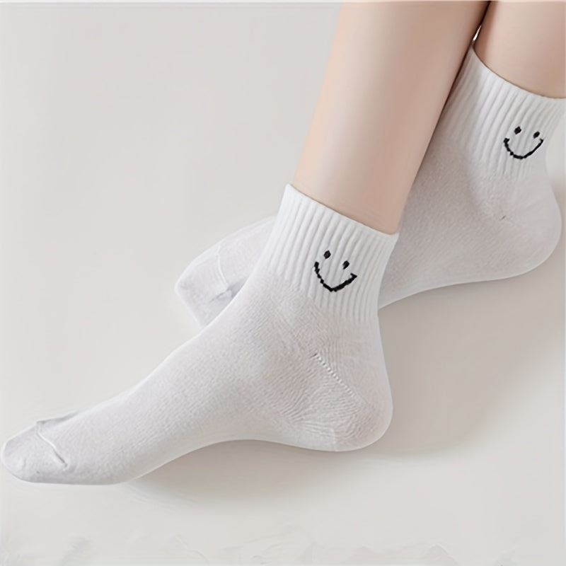 8 Pairs Smiling Face Print Crew Socks Women's Stockings