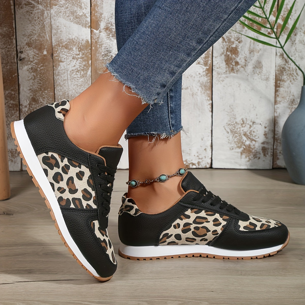Leopard Print Lace Up Low Top Sporty Sneakers