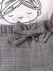 2pcs Baby Girls Graphic Print Ruffle Sleeve T-shirt & Plaid Bow Shorts Set