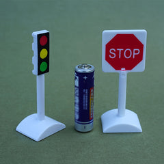 10pcs Mini Traffic Light Set w/ Road Signs in Red Green Yellow
