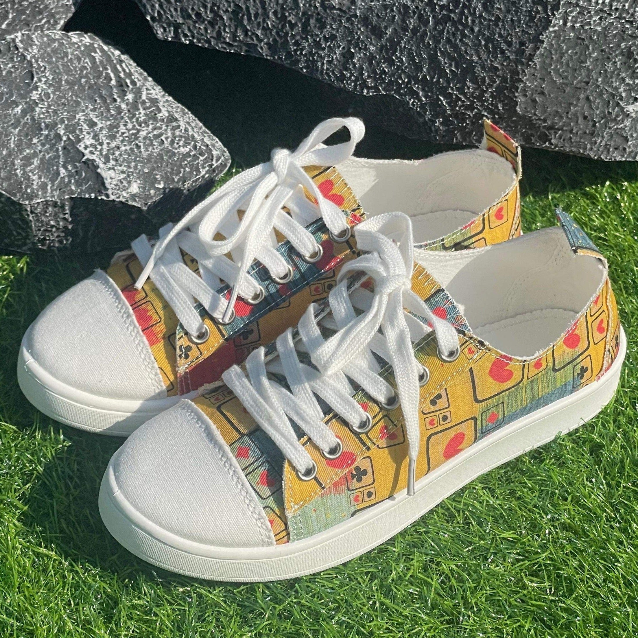 Poker Card Pattern Flat Shoes Women's Casual Lightweight Soft Walking Shoes