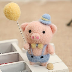 Pig Needle Felting Kit for Beginners - DIY Wool Felt Animal Set