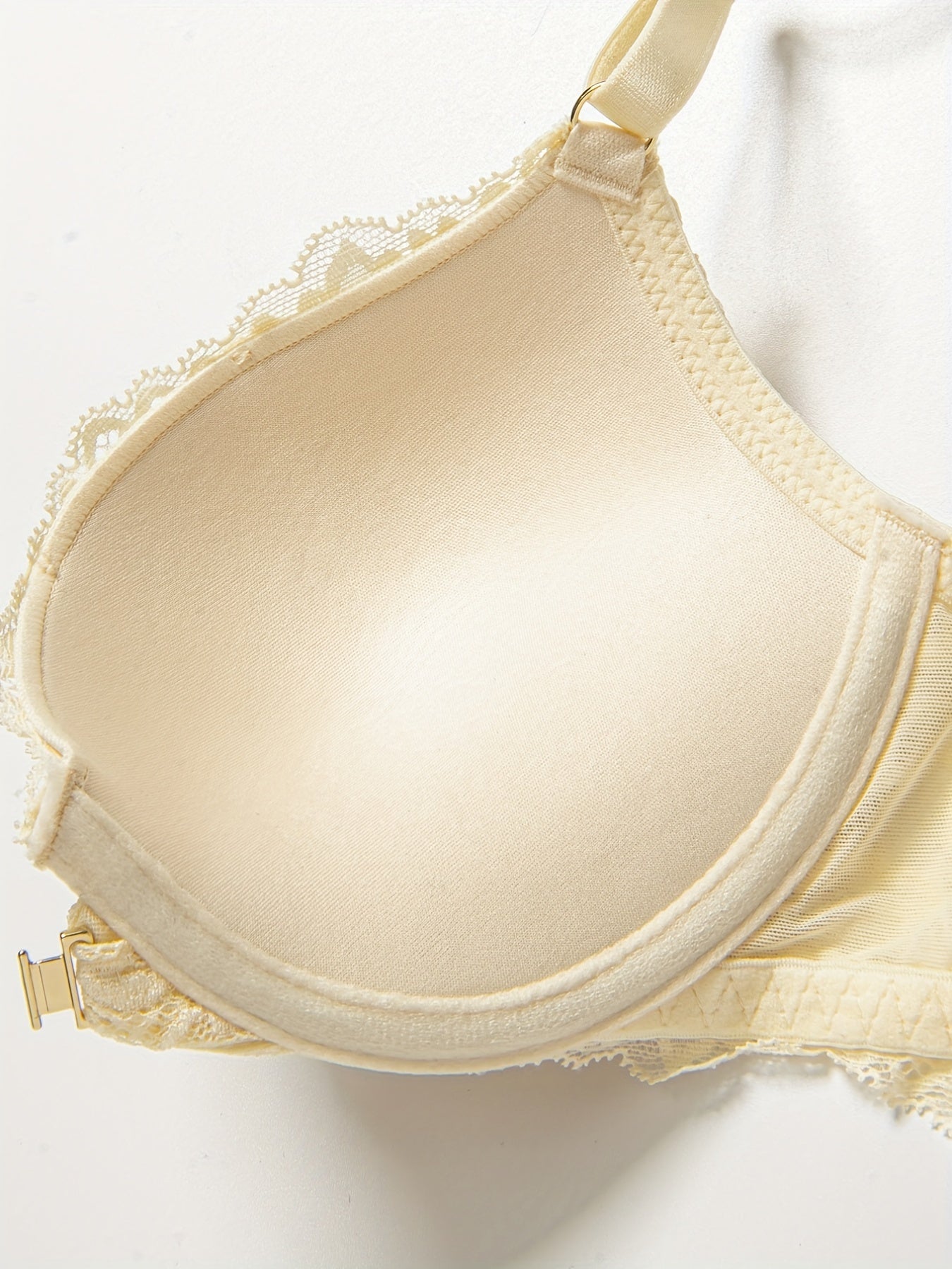 Lace Plunge & Front Buckle Push Up Bra