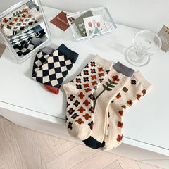 5 Pairs Crew Socks Women Checkerboard Floral Print