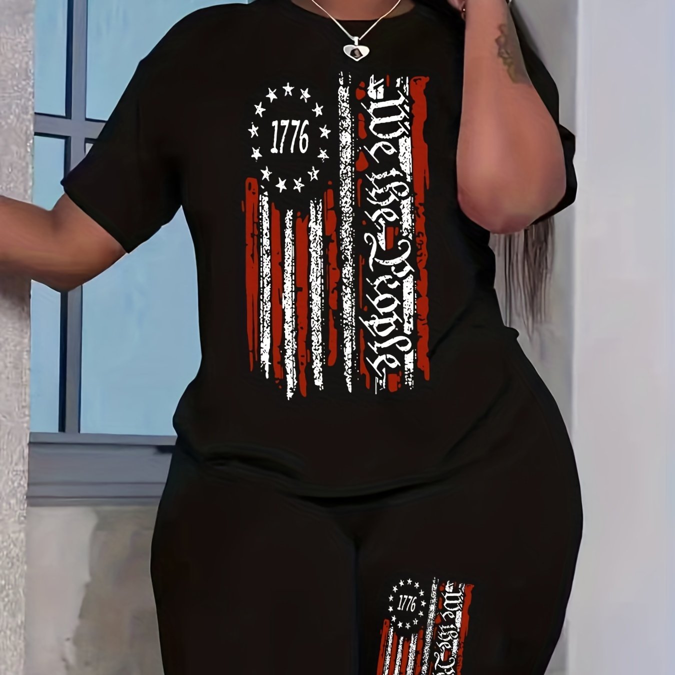 Women's Plus Flag & Letter Print Crew Neck Top & Shorts Outfit Set
