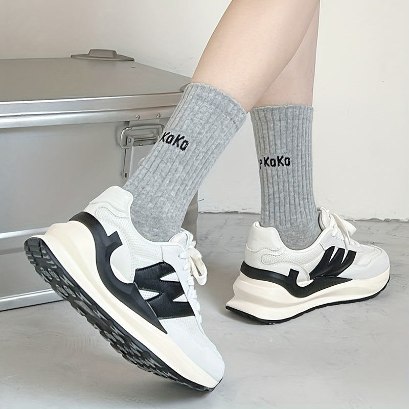 4 Pairs Letter Print Socks Breathable Stockings Women's Hosiery