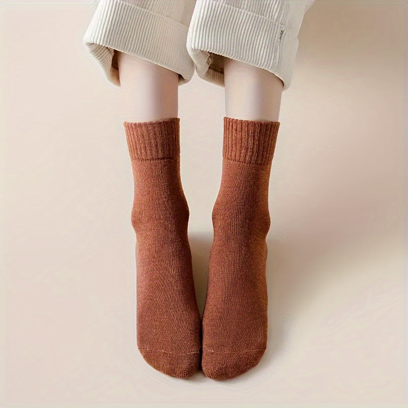 Men's Solid Crew Socks Breathable Comfy Casual Unisex Socks All Seasons