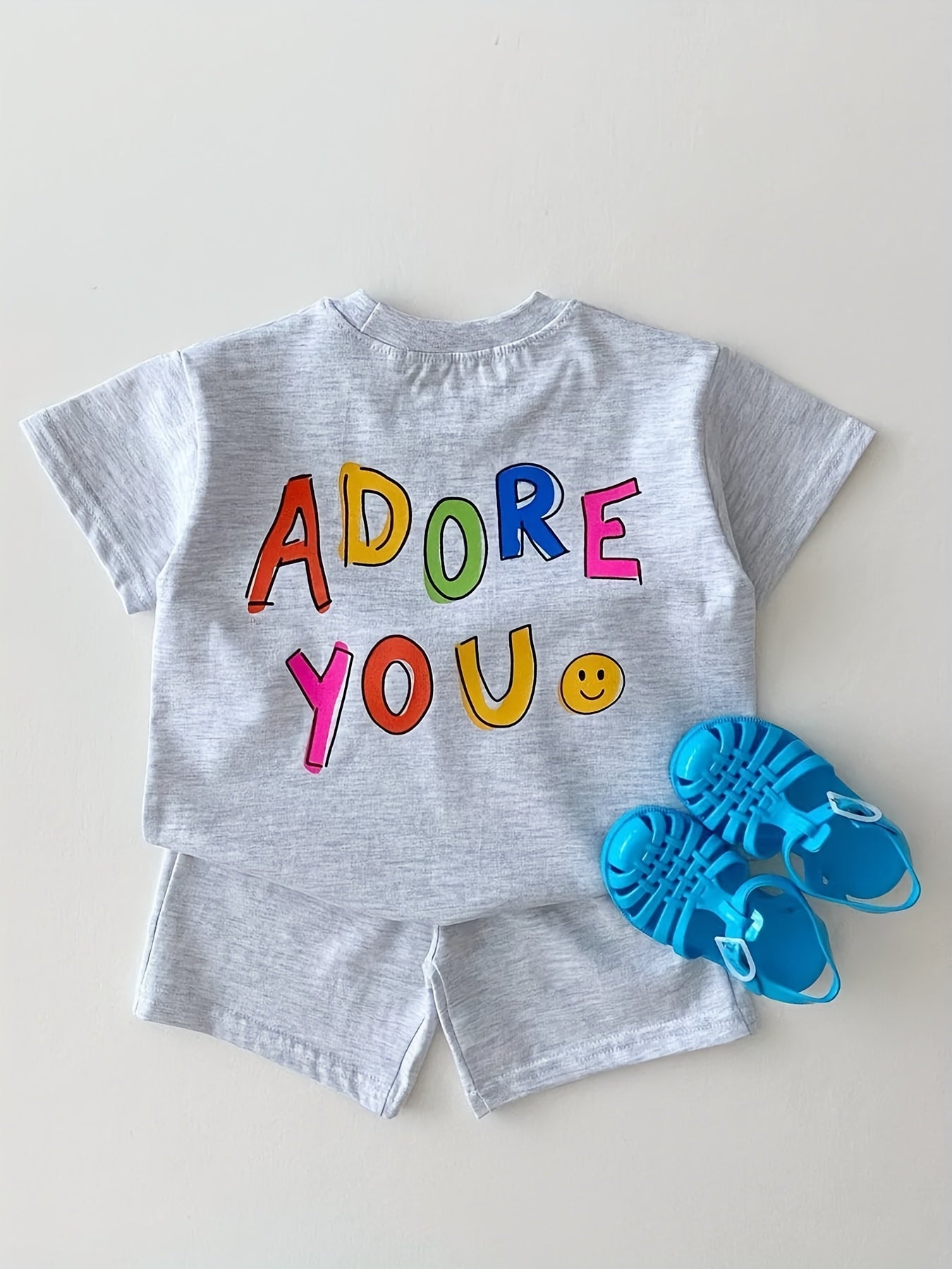 2pcs Smile Face Graphic Print T-shirt & Shorts Set for Baby Boys & Girls