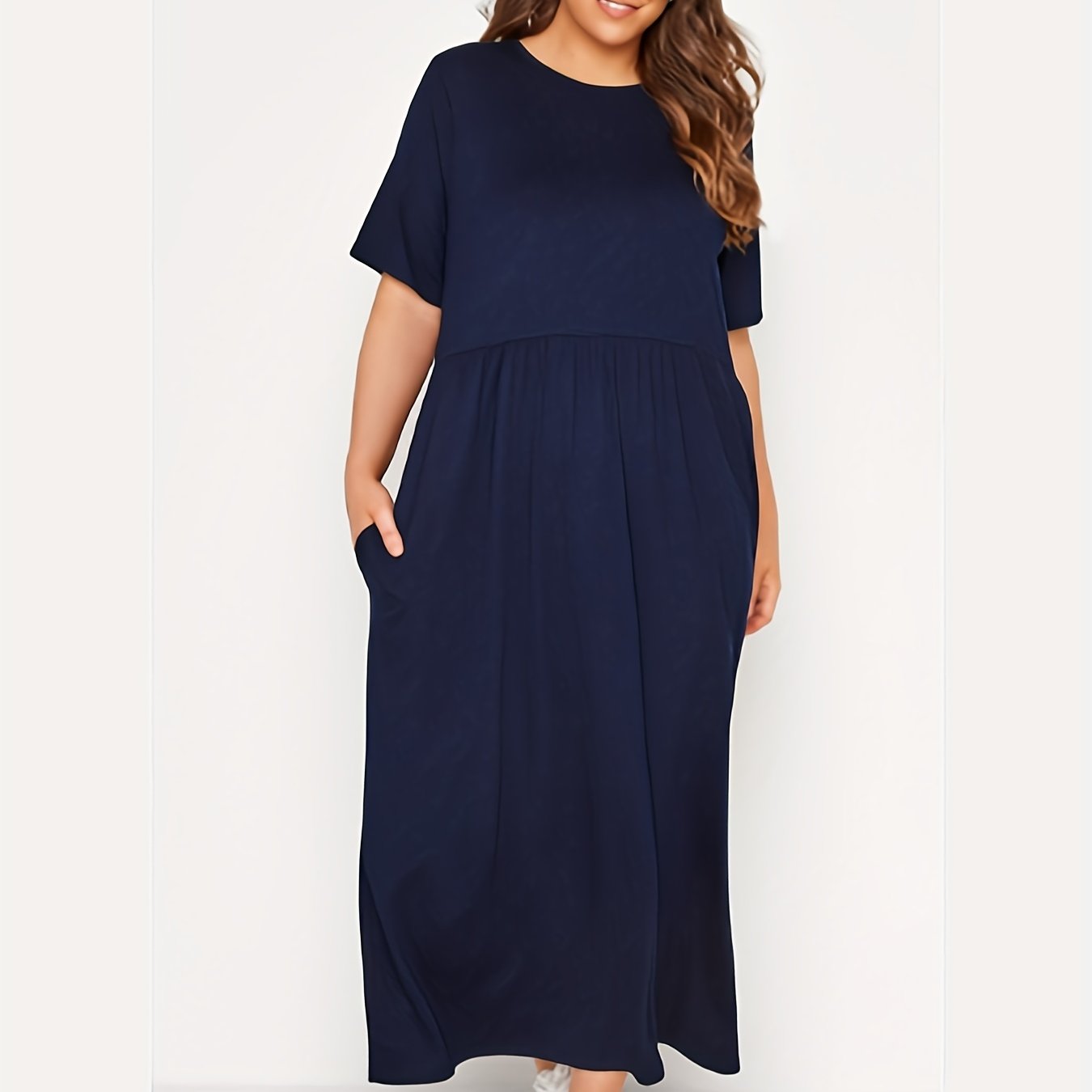 Plus Size Solid Short Sleeve Maxi Dress With Pockets