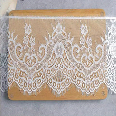 Chantilly Lace Trim Bridal Veil with Eyelash Edges